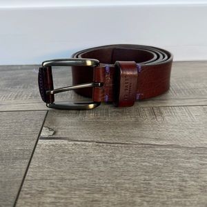 Ted Baker Distressed Brown Leather Belt - Size 32